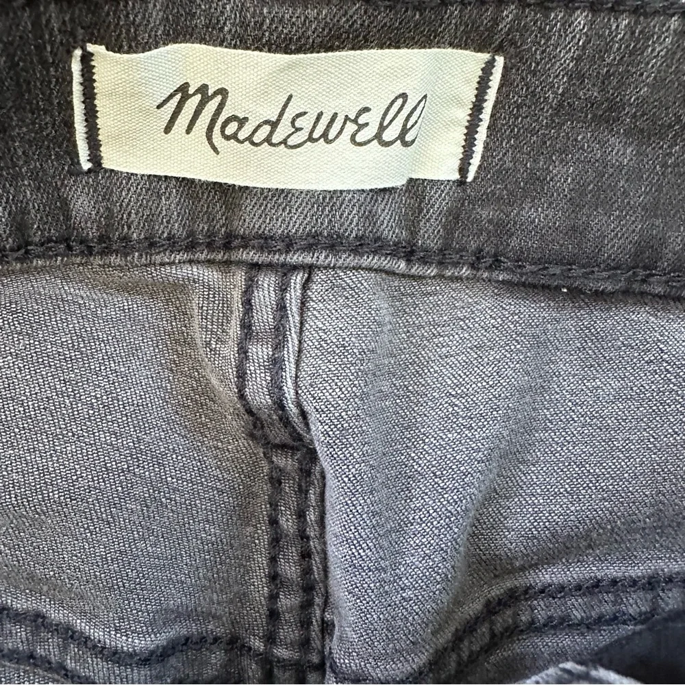 Madewell Curvy High-Rise Skinny Jeans | Dark Gray Faded Black | Size 24